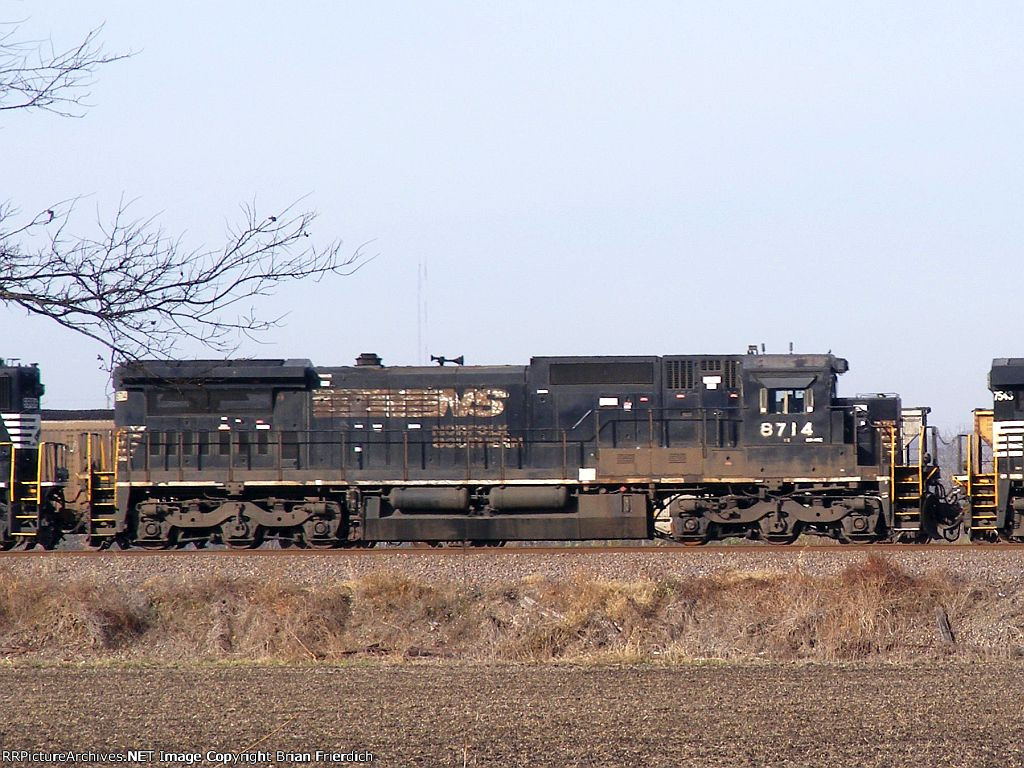 NS 8714
